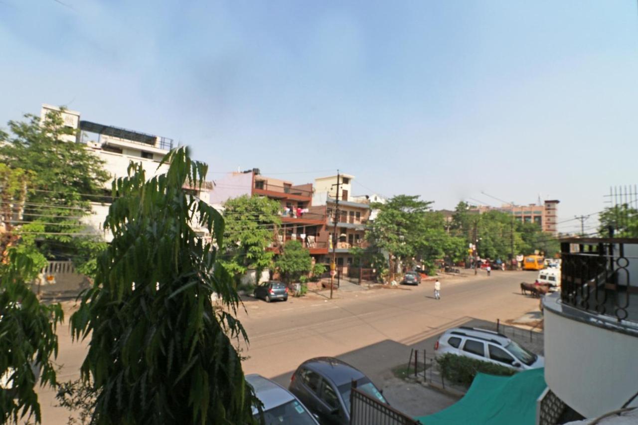 Hari Villa Residency --Near Noida Indoor Stadium Exterior photo