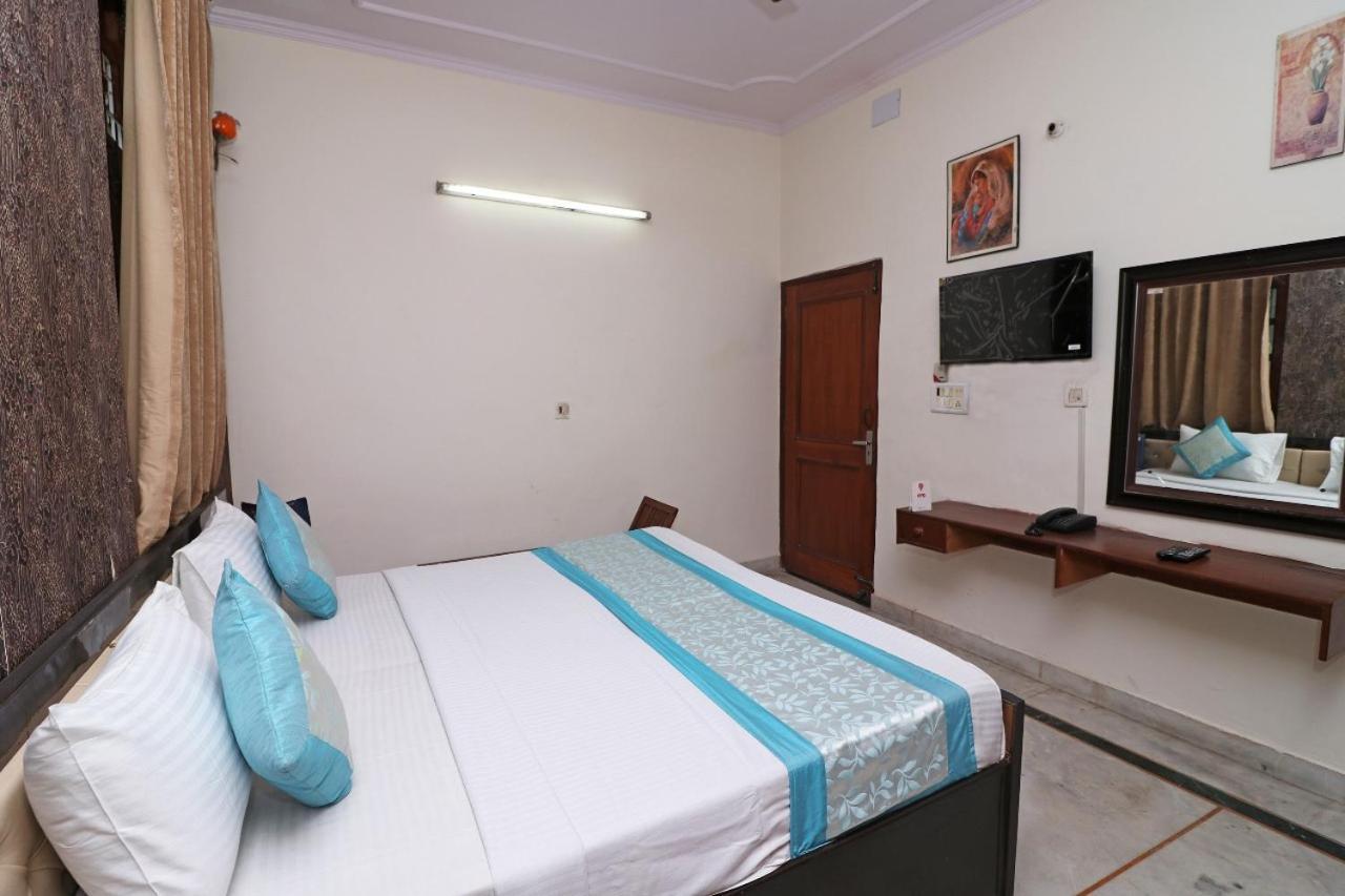 Hari Villa Residency --Near Noida Indoor Stadium Exterior photo