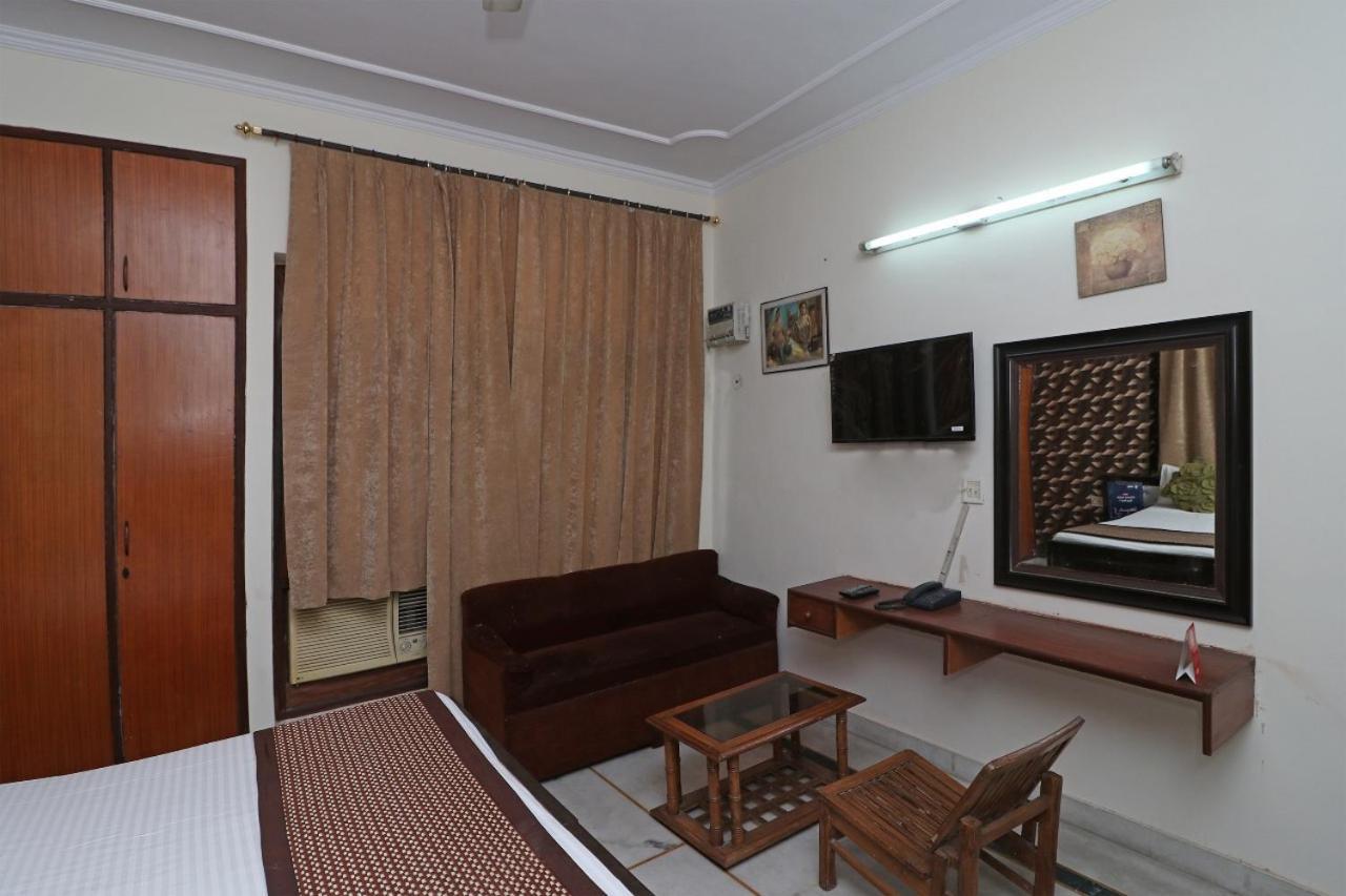 Hari Villa Residency --Near Noida Indoor Stadium Exterior photo